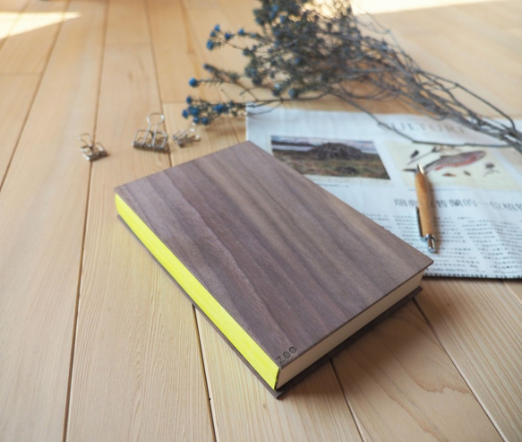 ノートブック*ウォールナットの木のスケッチブック*イエローハイウェイ 2枚目の画像