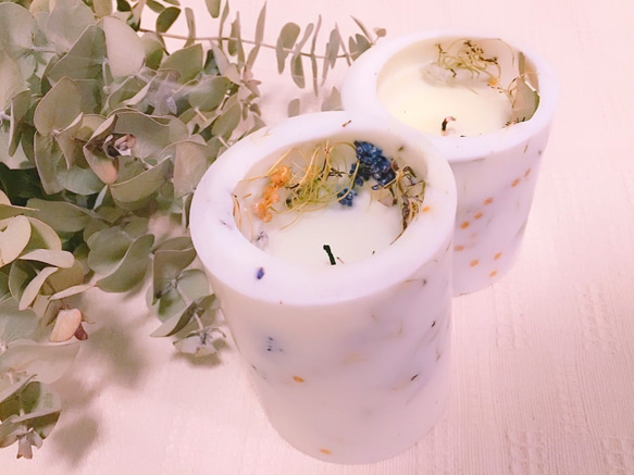 soycandle*ボタニカルキャンドル*アロマキャンドル*ソイワックス*ドライフラワー*ペッパーベリー*ミモザ* 4枚目の画像