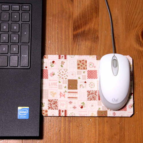 ノートPCの端っこで使うマウスパッド・かわいい小柄 その他雑貨 