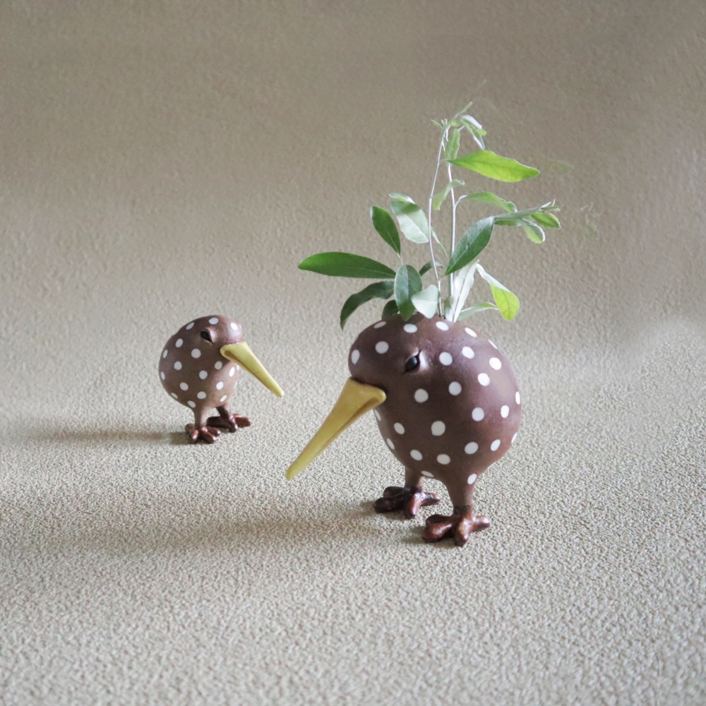 キウイ/ ドット（中）花器 一輪挿し 植木鉢