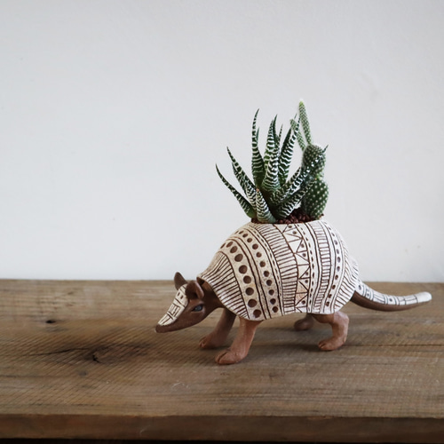 アルマジロ / 柄（大）植木鉢 一輪挿し・花瓶・花器 kiku 通販 7791027