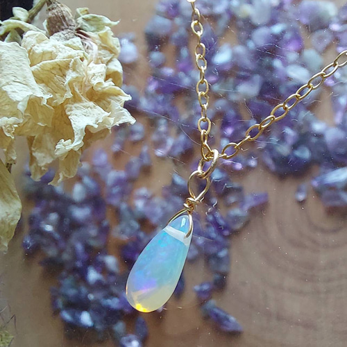 エチオピア産プレシャスオパールネックレス(AAA-) ネックレス 10月  