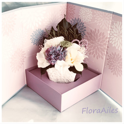 香りのサプライズ♪【メッセージカード無料】立派なボックス入り和風のお花はお供え花や仏花で偲ぶ思いを形にします♪ 6枚目の画像