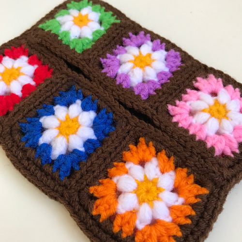 全3色】カラフルなお花モチーフのポケットティッシュケース その他