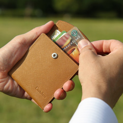 本革　薄い二つ折り財布「フラットウォレット」キャメル　マネークリップ 2枚目の画像