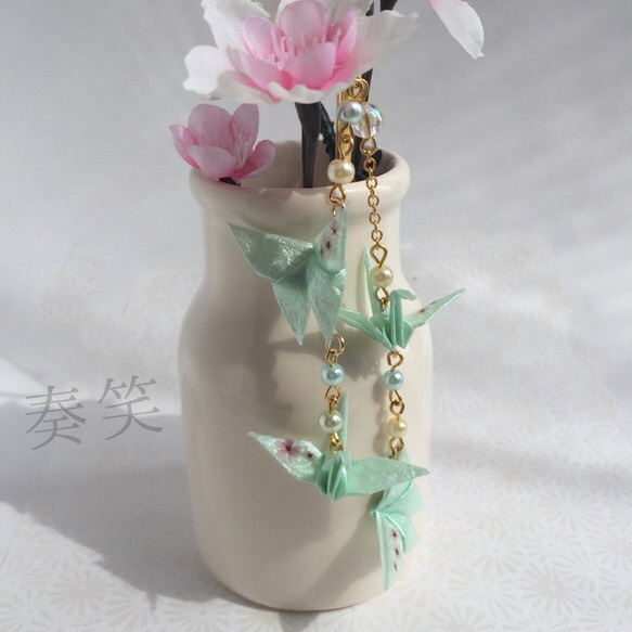 桜の鶴と蝶の簪 ミント 2枚目の画像