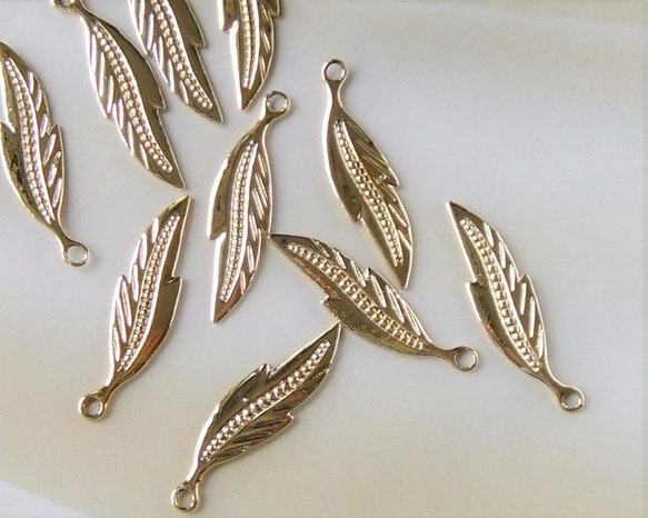 agete 羽根モチーフ チャーム ゴールド agete 羽根モチーフ チャーム