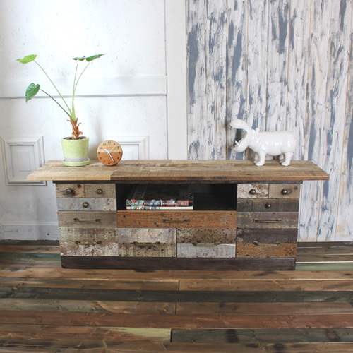 古材を使ったテレビボード＊リメイク品 テレビ台・テレビボード プラス