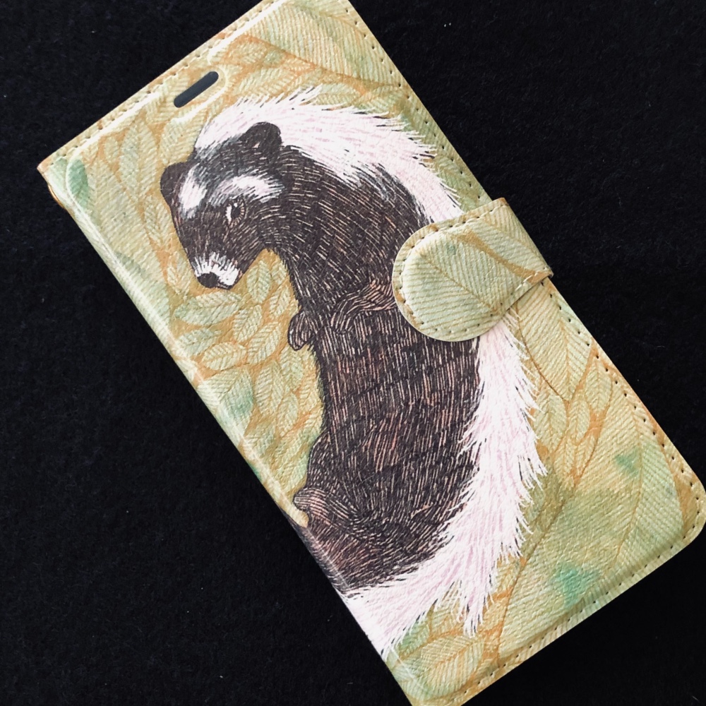 風のように走るいきもの/手帳型iPhoneケース/スマホケース/ゾリラ イタチ