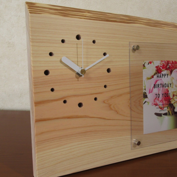 フォトフレーム付き木製時計　桧22（置き時計） 6枚目の画像