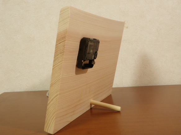 フォトフレーム付き　木製時計　桧2（置き時計） 5枚目の画像