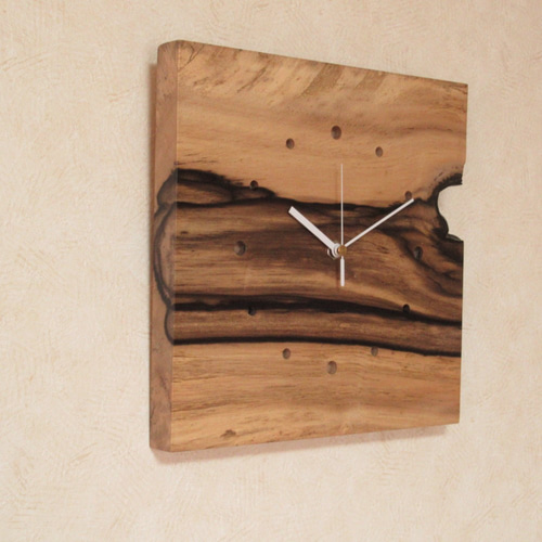 置き時計　木製時計　置時計　無垢時計　けやき　タモ　黒柿　桧　絹　天然石 置き時計 木製時計 置時計 無垢時計 けやき タモ 黒柿 桧 絹 天然石