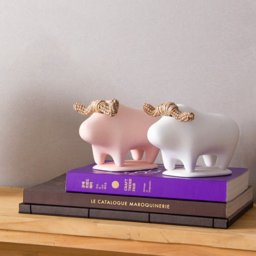 水牛の置物 野生の水牛の装飾品 - ピンク、家の装飾 その他置物 A.M IDEAS 通販