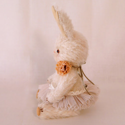 バレリーナを夢見る白ウサギ／テディベア 4枚目の画像