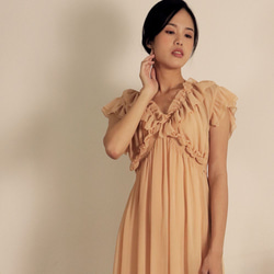 杏色  雪紡浮邊 絲感順滑  輕身飄日 絲感吊帶 2合1 連衣裙連身裙 第3張的照片