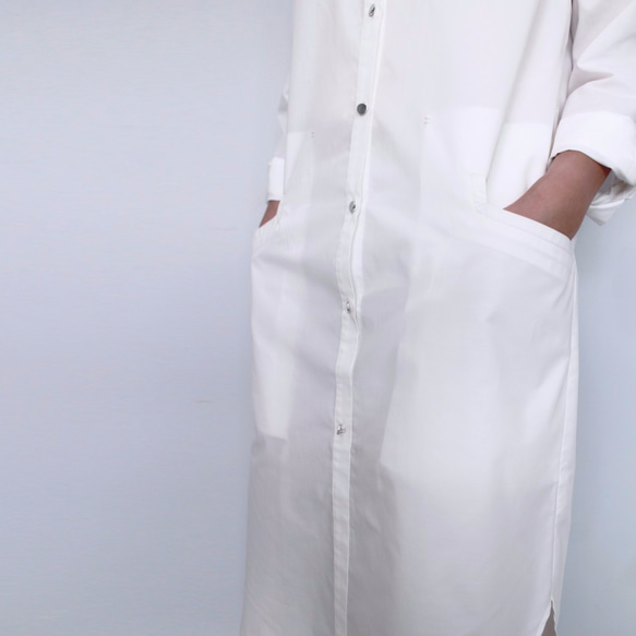 簡約現代風格白色襯衫款裙 / 天然植物纖維製成 第5張的照片