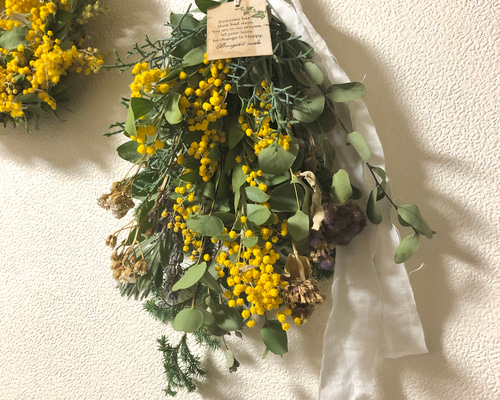 パールアカシアミモザとハーブのスワッグ ドライフラワー LEMON 通販