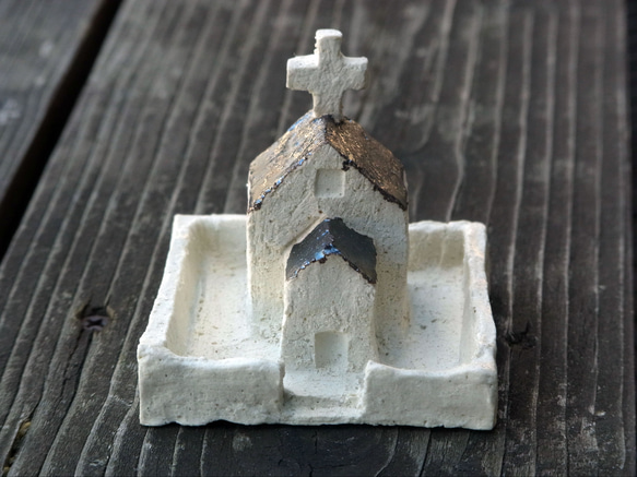 monochro　陶小物　教会 1枚目の画像