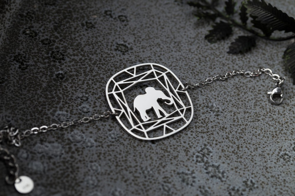 宝石と動物のシリーズ：象のブレスレット 2枚目の画像