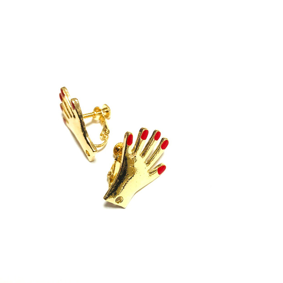 「#3997」 ネイルペイント ゴールド 手形  イヤリング 金具 ✴︎2個セット 2枚目の画像
