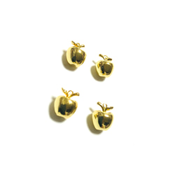 「#4278」 ゴールド 立体 りんご チャーム ✴︎ 2個セット 3枚目の画像