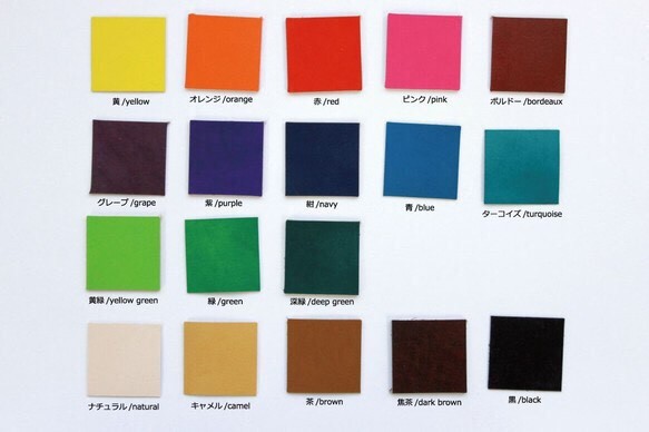 革作品　ウォレットロープ付きカービングパスケース