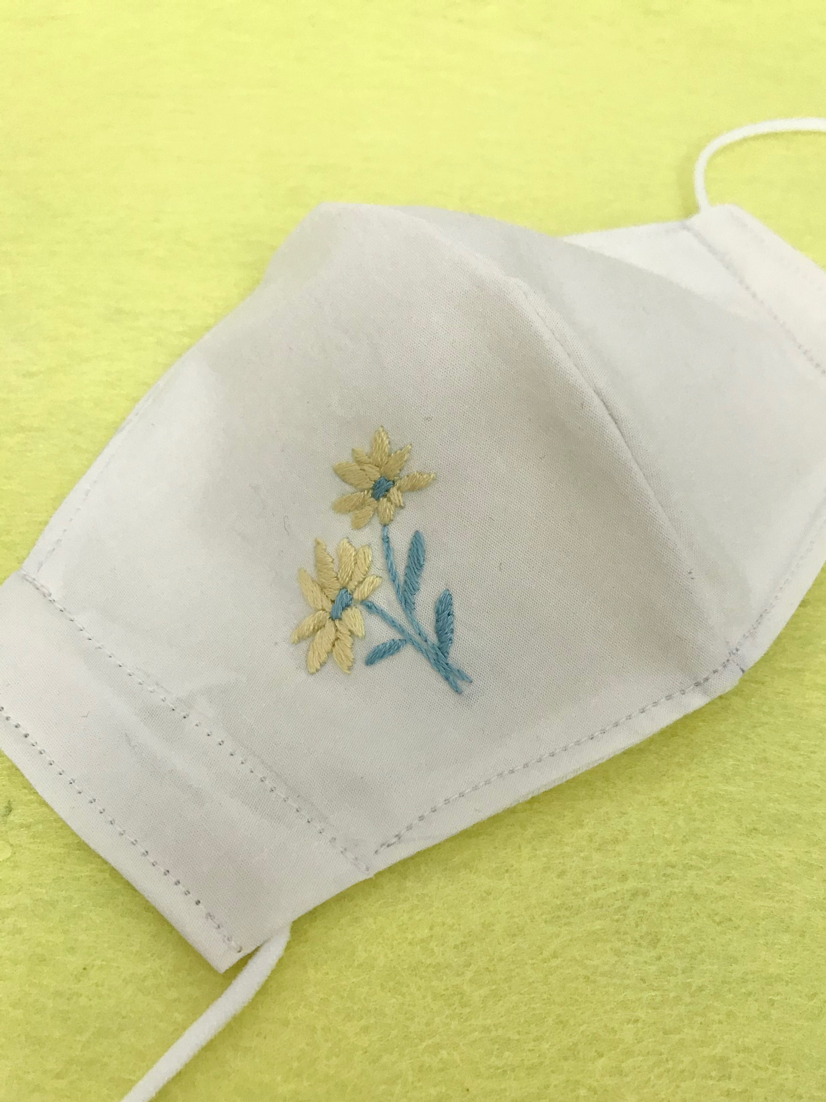 【残りわずか】 ハンドメイドマスク手刺繍 その他
