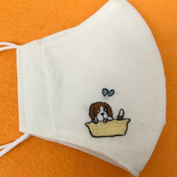 アニメ風ビーグルの刺繍マスク　手刺繍　刺繍マスク　ビーグル　犬　ワンちゃん　大人用立体マスク　ダブルガーゼマスク 3枚目の画像