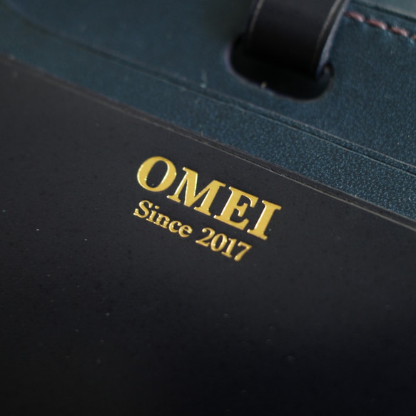 OM1004 OMEI橫式證件套 - 深藍馬臀皮 第7張的照片