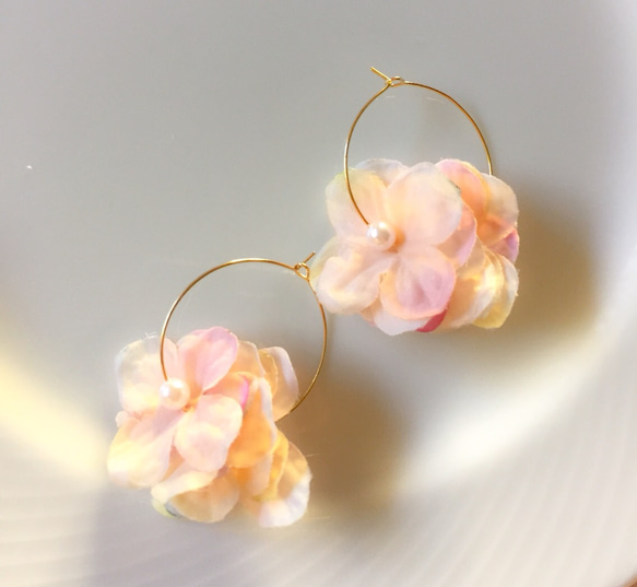 再販♡紫陽花ピアス 1枚目の画像