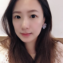 Pigtail 真花紫陽花球貼耳款（藍紫色） 第5張的照片