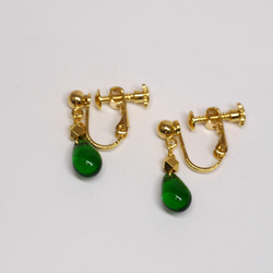 Candy Jewelry 復古墨綠琉璃耳環 耳針(可改無痛耳夾) 第3張的照片