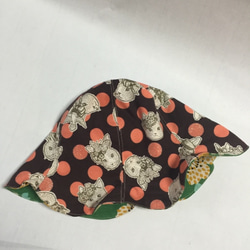 チューリップハット(緑 花柄×焦げ茶地 ピンク水玉 動物柄) 4枚目の画像