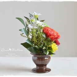 【仏花】プリザーブドフラワー輪菊と小菊のお供え花　ギフトにもお薦めです 4枚目の画像