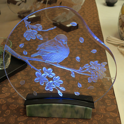 春の雀　LED照明付きエッチングガラスパネルオブジェ 5枚目の画像