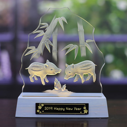 ハンドメイド寄木細工（木製イノシシ彫刻 八角形装飾プレート） 箱根寄木細工】和工芸八角掛け時計 - ショップ edogoenmonogatari 時計