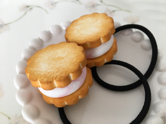 アイスサンドクッキーのヘアゴム♡ 4枚目の画像