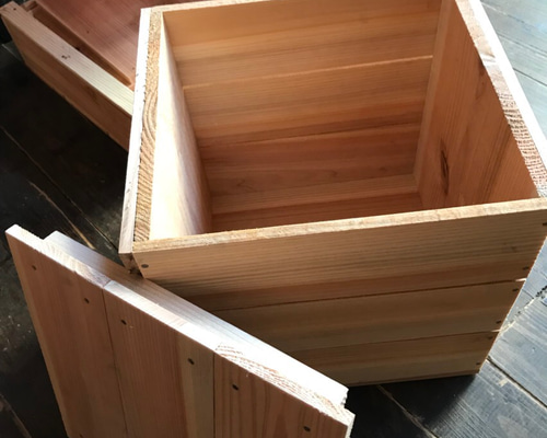 座れる収納♪りんご箱半分サイズ蓋つき 木箱 ウッドボックス