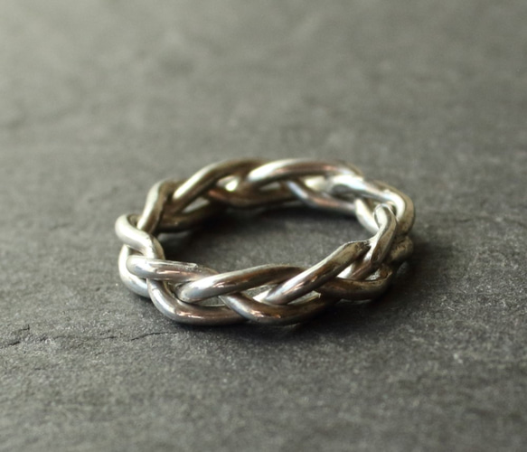◆錫 (スズ) × silver リング【Braid Tin Ring】 2枚目の画像