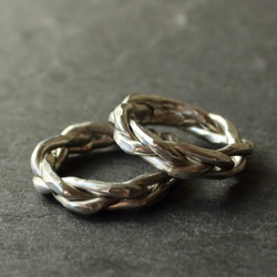 ◆錫 (スズ) × silver リング【Braid Hammered Tin Ring】 2枚目の画像