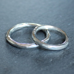 ゼロ磁場リング 重心のバランスを取るため手の小指にはめます 小指の