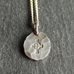 ◆錫 (スズ) × silver ネックレス【Stamped Tin Necklace #Cross】 3枚目の画像