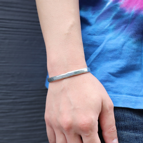 錫 (スズ) × silver バングル【Round Tin Bangle 】刻印 名入れ