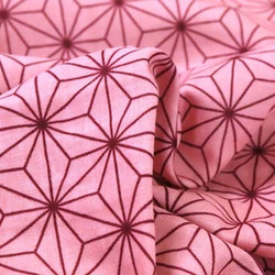 日本の伝統　麻の葉柄のダブルガーゼ　ピンク　【ハンドメイドのための小さな布】　1006-32 2枚目の画像