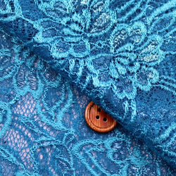 ラメ・ラッセルレース生地　ターコイズ　（約140ｃｍ×約50ｃｍ）　【ハンドメイドのための小さな布】　la736 2枚目の画像