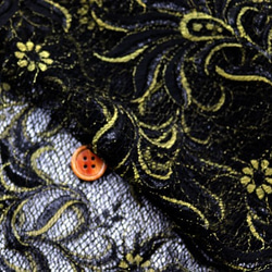 ラメ・ラッセルレース生地　黒・ゴールド　（約140ｃｍ×約50ｃｍ）　【ハンドメイドのための小さな布】　la741 2枚目の画像