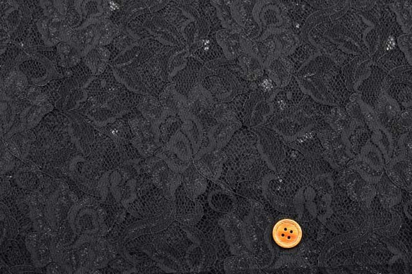 ラメ・ラッセルレース生地（ニットではありません）黒（約110ｃｍ×約50ｃｍ）【ハンドメイドのための小さな布】la750 3枚目の画像