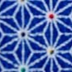 レーヨンちりめん　日本の伝統柄　麻の葉　紺色 　【ハンドメイドのための小さな布】　0643-56 1枚目の画像