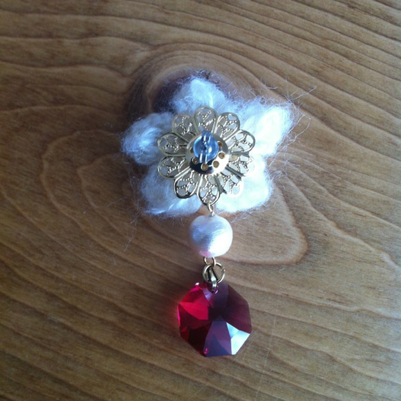 knit flower pierce* white×pink 2枚目の画像
