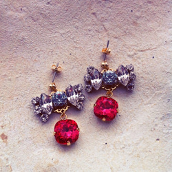 bijou ribbon pierce*crystal ×indian pink 1枚目の画像
